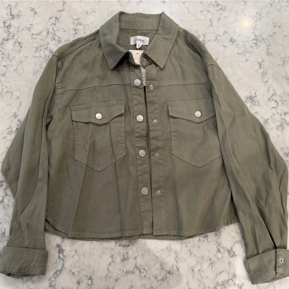 Evereve Sage Green Stretch Linen Shacket